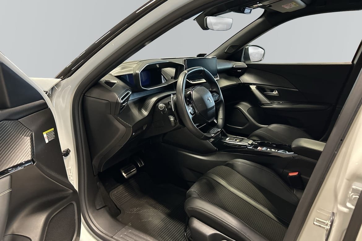 Peugeot 2008 2023, kuva 6/10