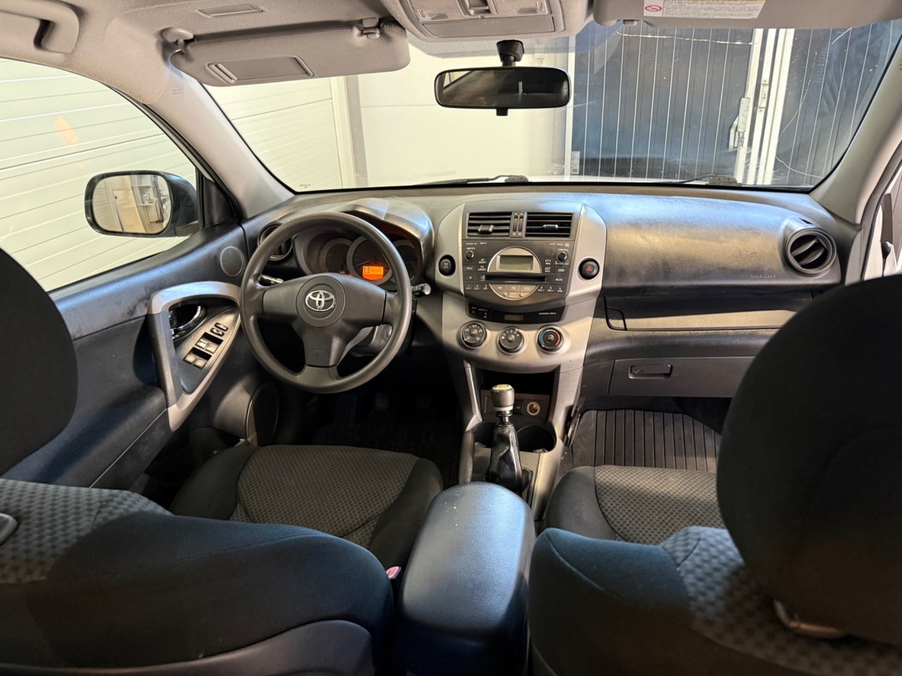 Toyota RAV4 2.2 D-4D 4x4 Euro 4 2008, bild 4/6