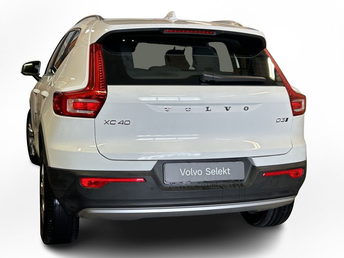 Volvo XC40 D3 AWD Momentum Advanced 2021, kuva 5/10
