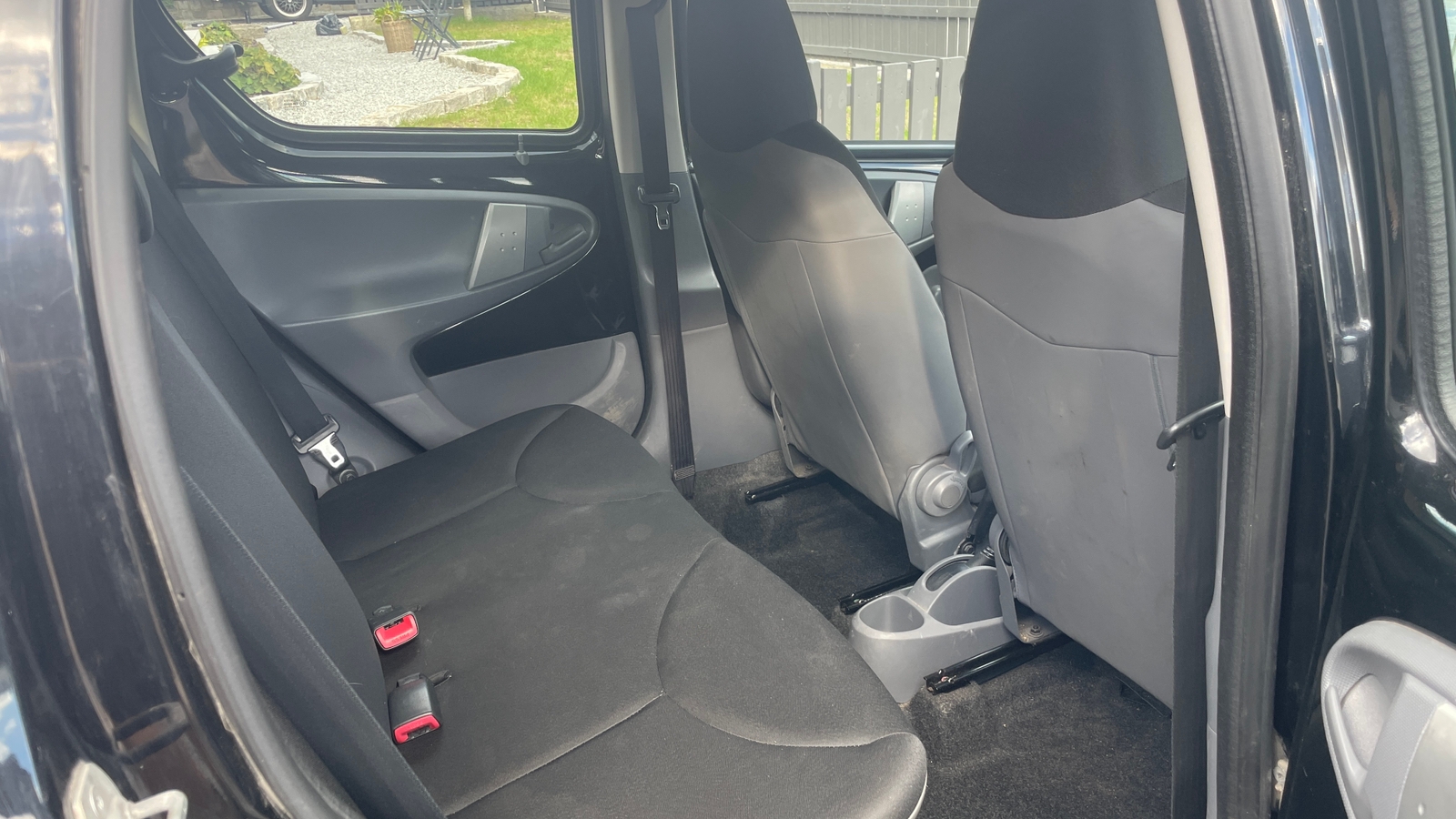 Toyota Aygo 5-dörrar 1.0 VVT-i Manuell 2010, bild 7/8