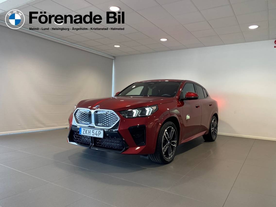 BMW iX2