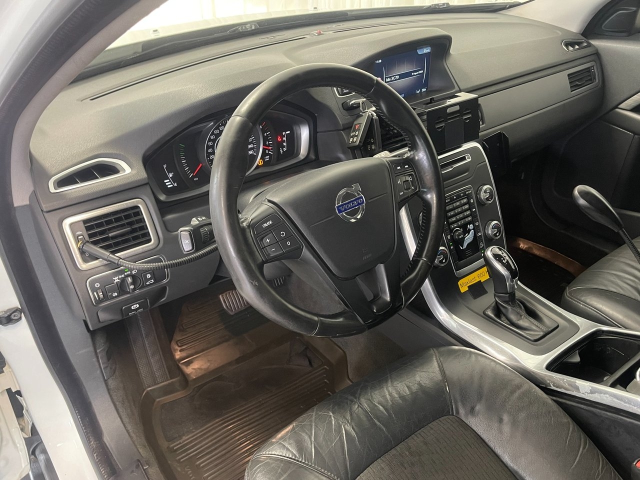 Volvo XC70 D5 AWD AUT FD POLISBIL DRAG 2015, bild 7/10