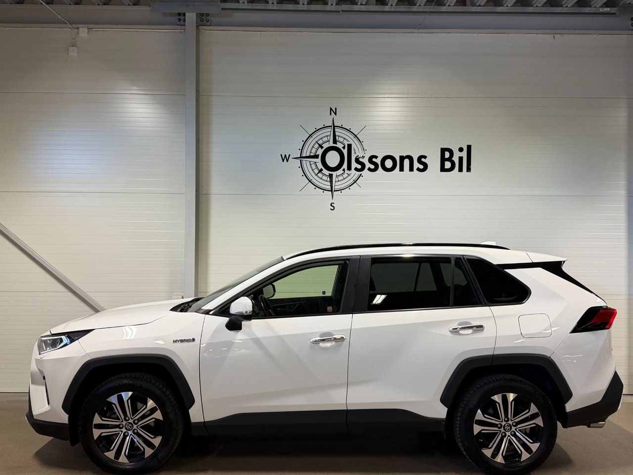 Toyota RAV4 2021, kuva 3/10