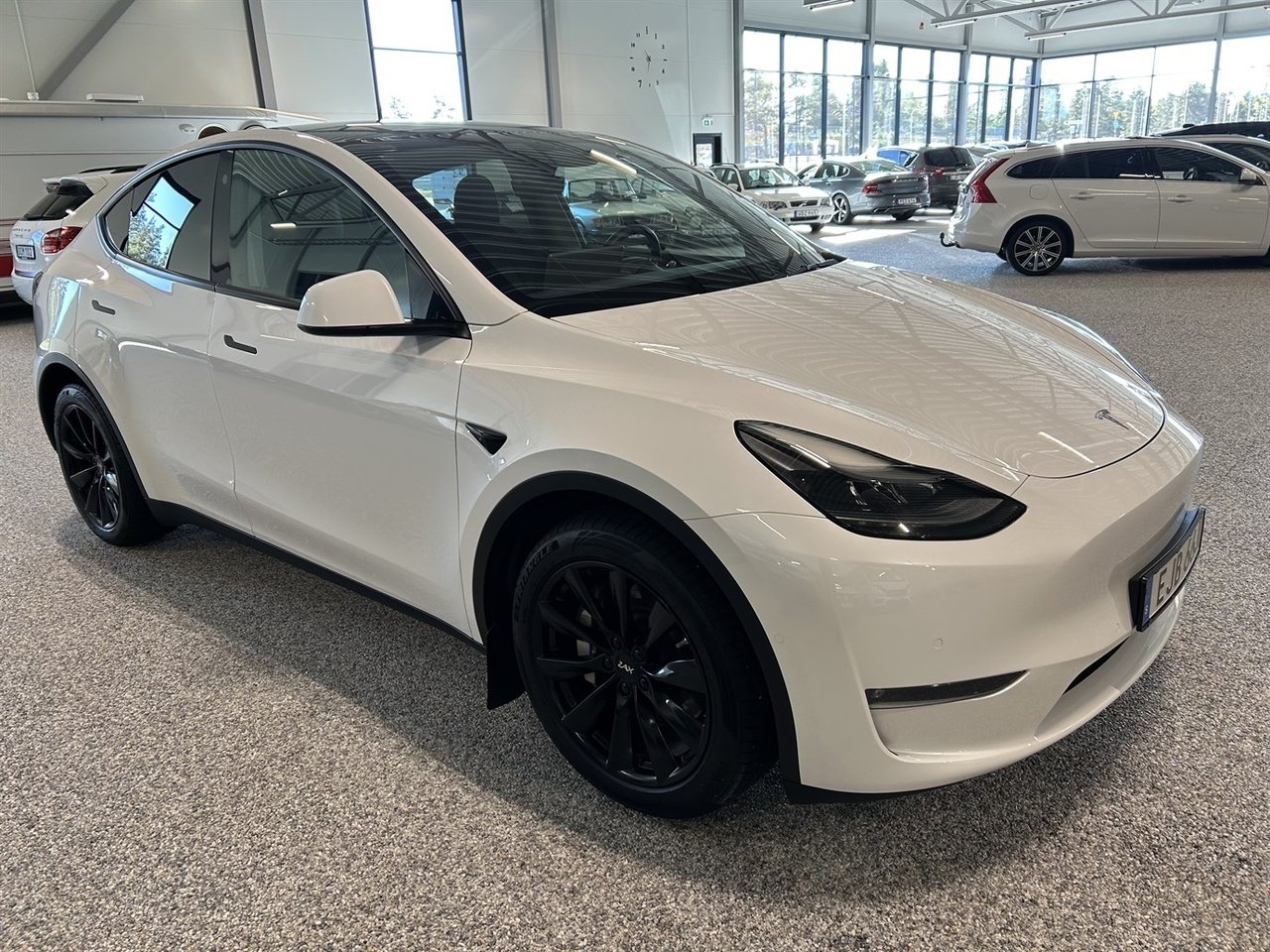Tesla Model Y 2022, bild 5/10