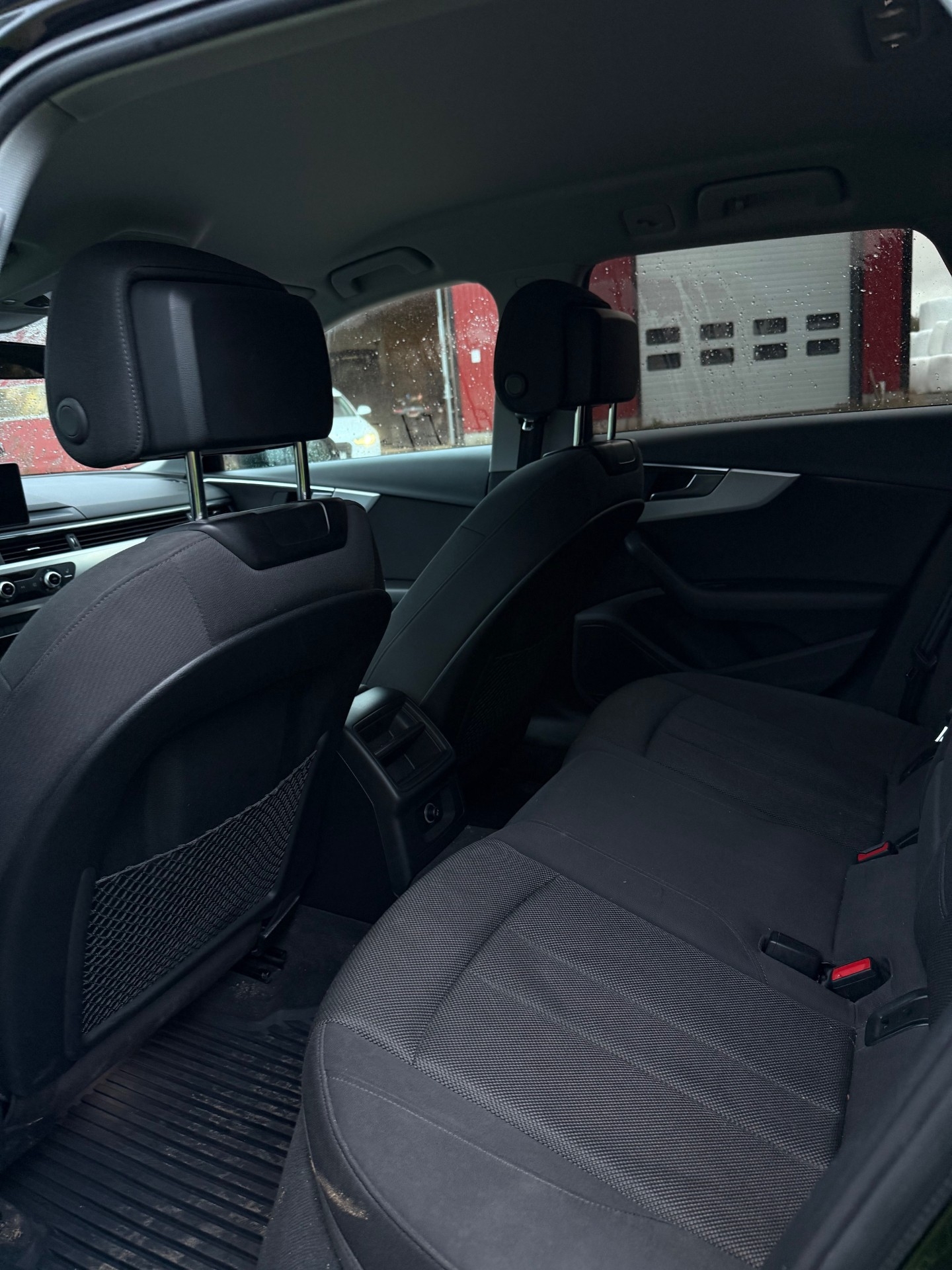 Audi A4 Avant 2.0 TDI quattro S Tronic 2018, bild 5/6