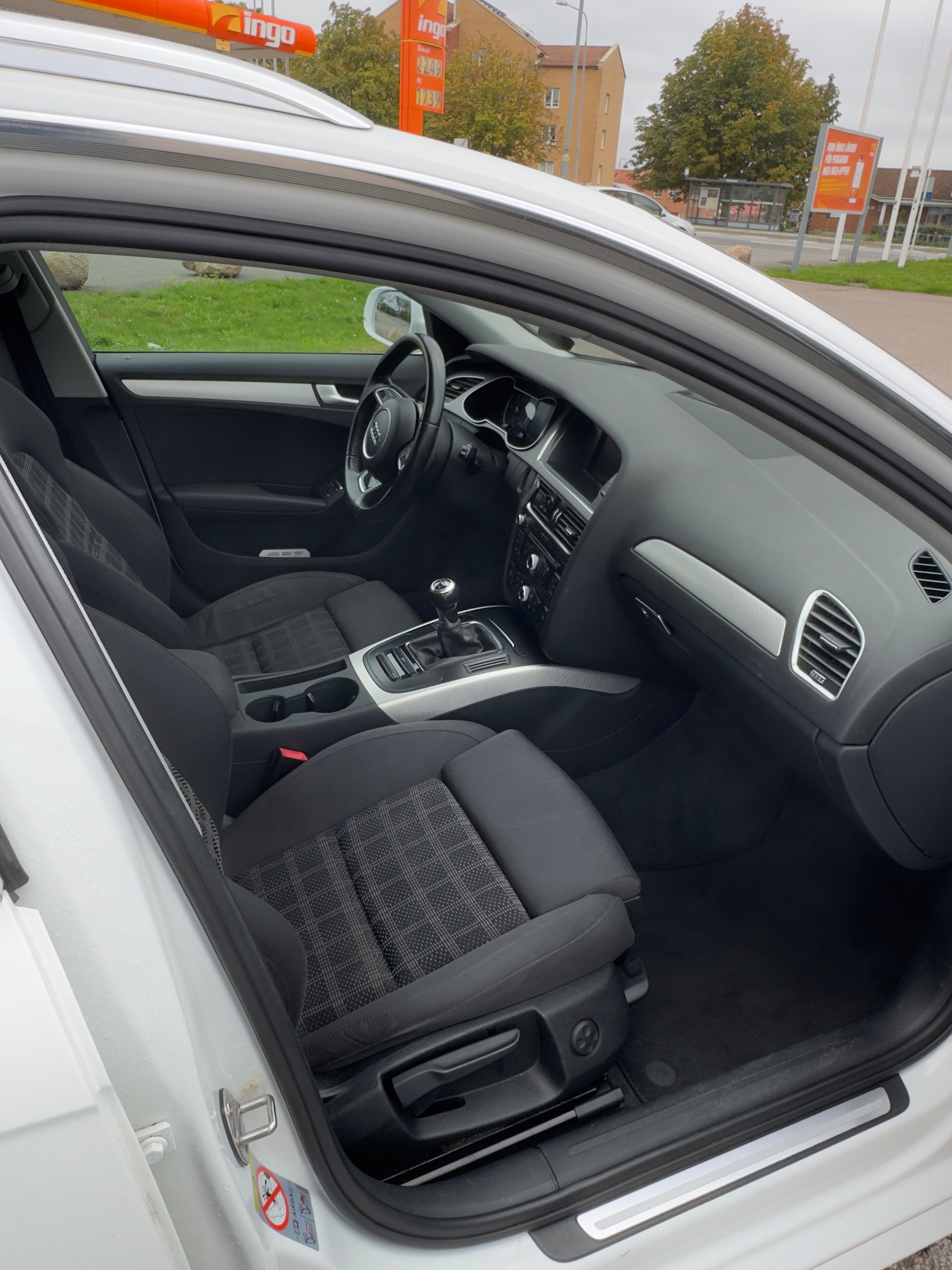 Audi A4 Avant 2.0 TDI DPF Manuell 2014, photo 7/10