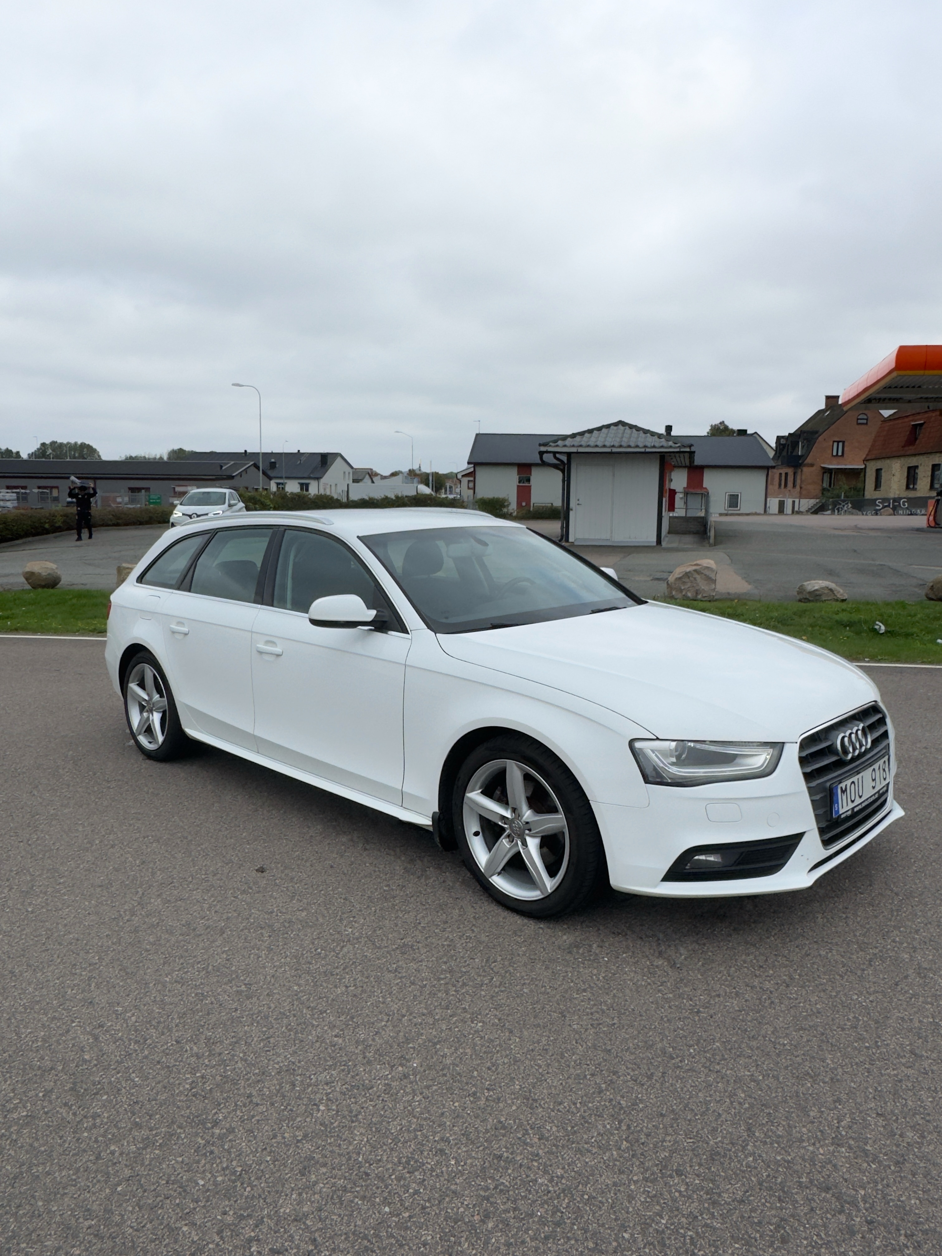 Audi A4 Avant 2.0 TDI DPF Manuell 2014, photo 2/10