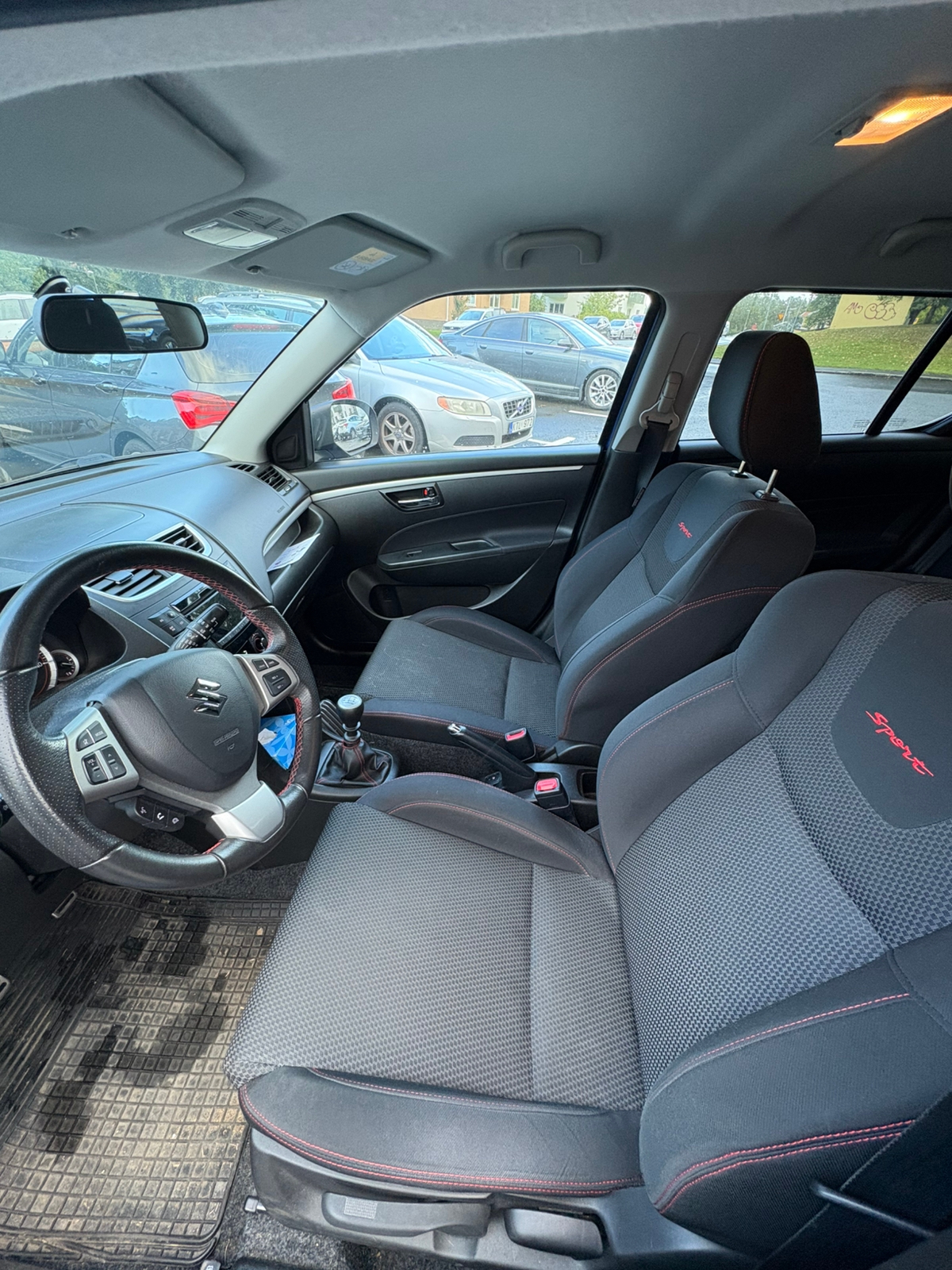 Suzuki Swift 2015, bild 5/6