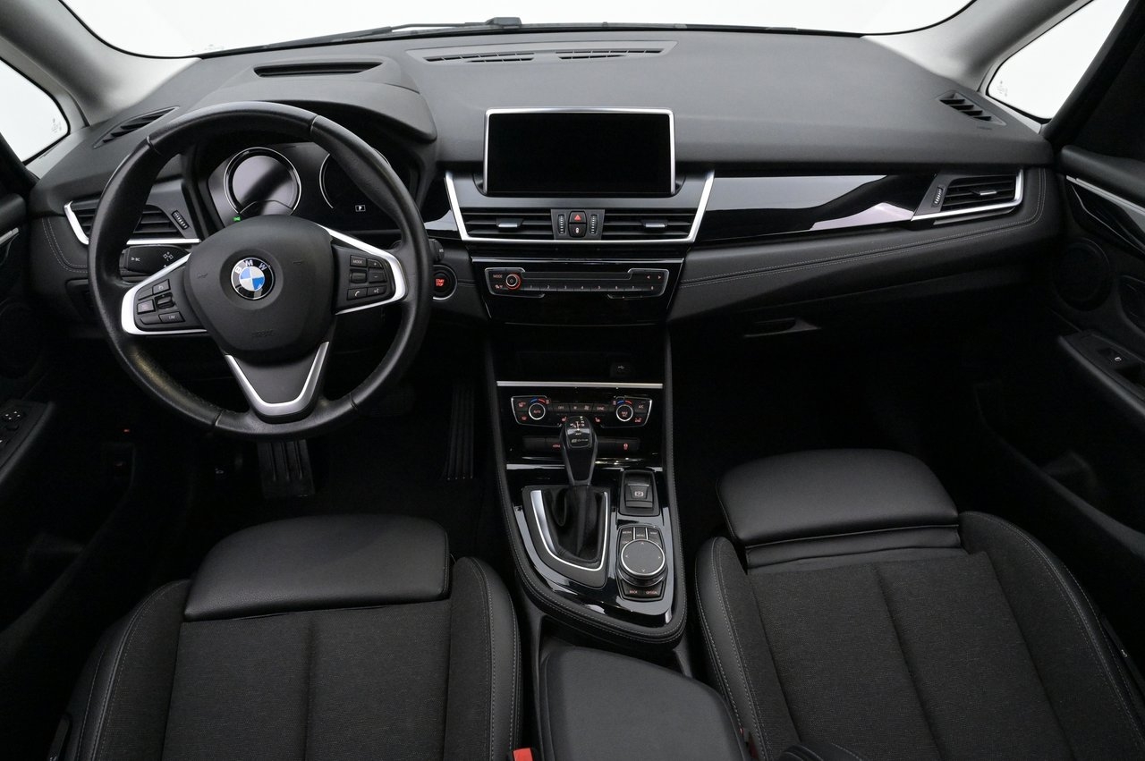 BMW 225 xe Active Tourer Sportline 2019, bild 6/10