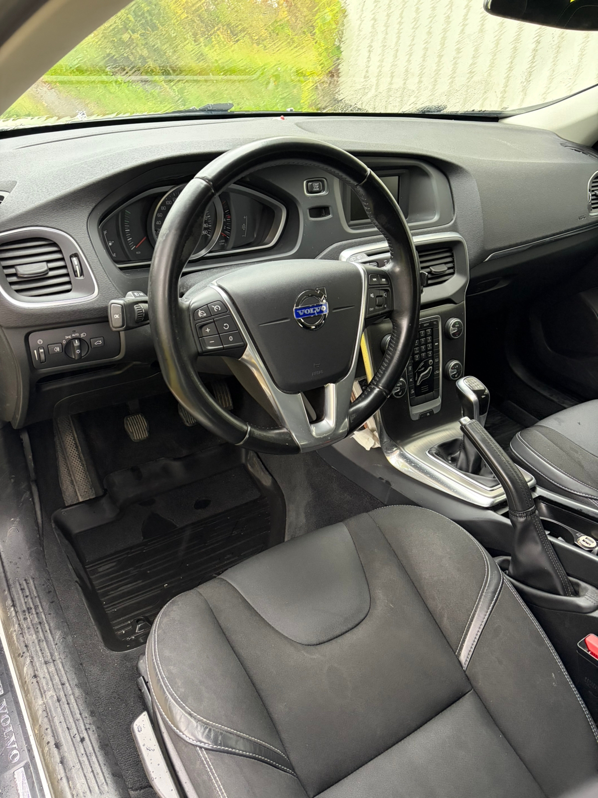 Volvo V40 T3 Manuell 2015, kuva 6/8