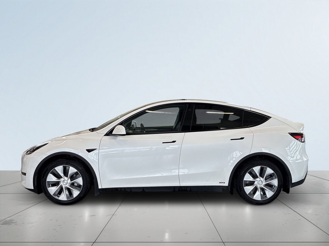 Tesla Model Y 2022, bild 4/10