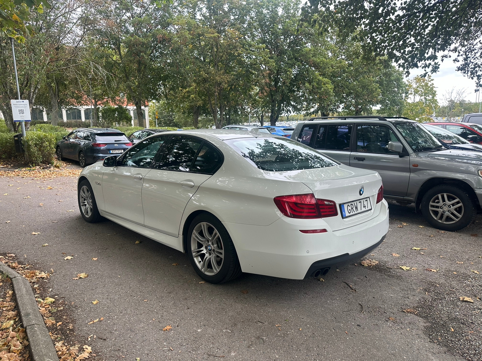 BMW 520 d Sedan Manuell 2011, bild 4/7
