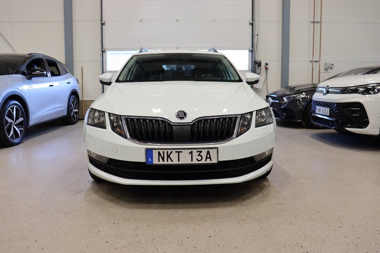 Skoda Octavia 2019, bild 2/10