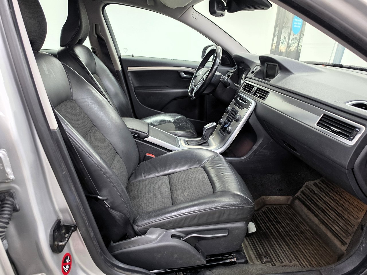 Volvo V70 2013, bild 6/10