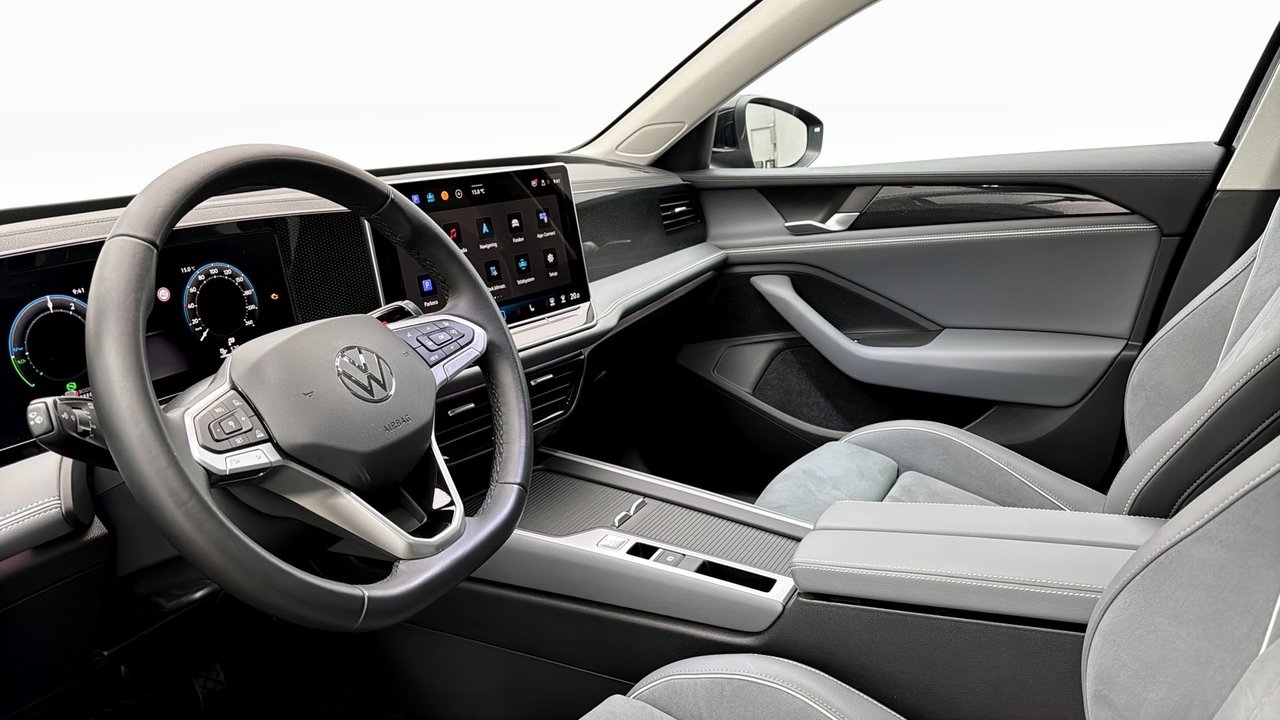 Volkswagen Passat 2024, bild 7/10
