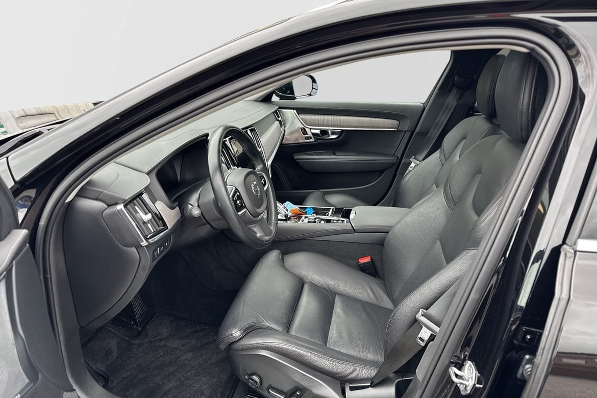 Volvo V90 Recharge T6 Inscription 2021, photo 4/10