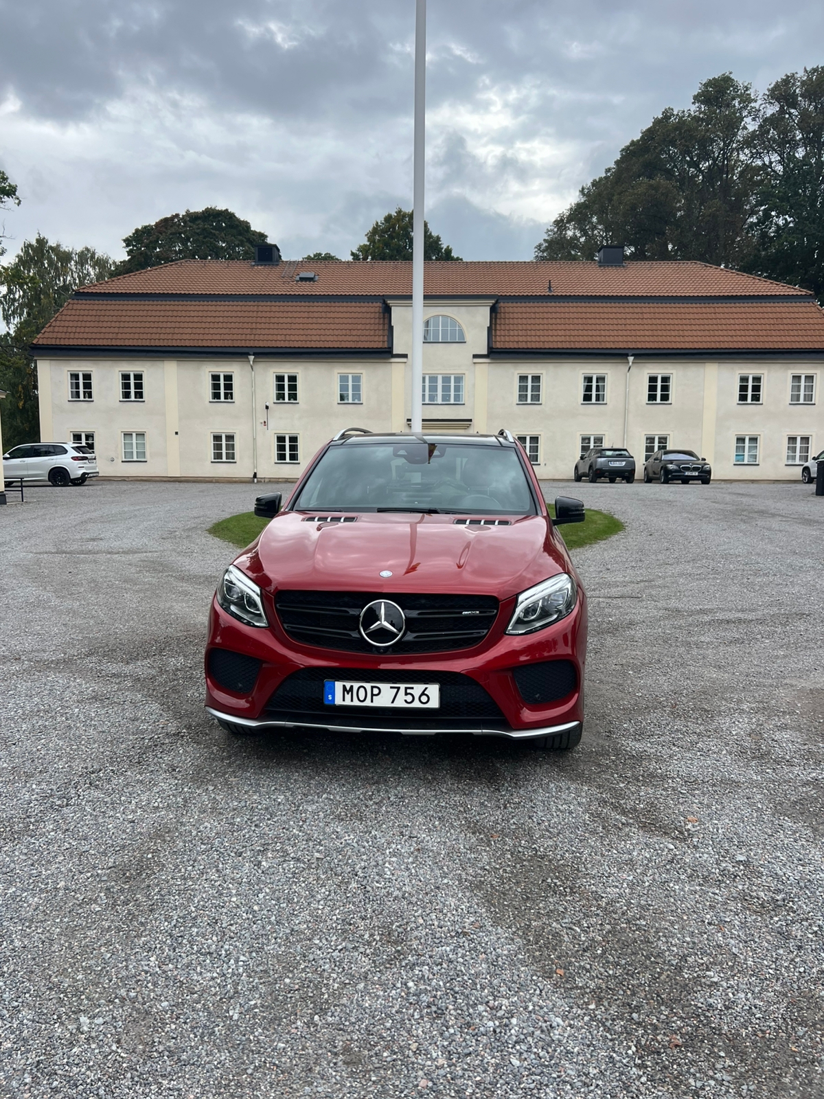 Mercedes-Benz GLE 2017, bild 2/5