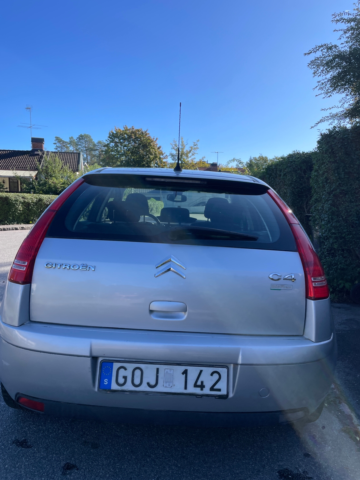 Citroen C4 1.6 Bioflex Manuell 2008, bild 2/9