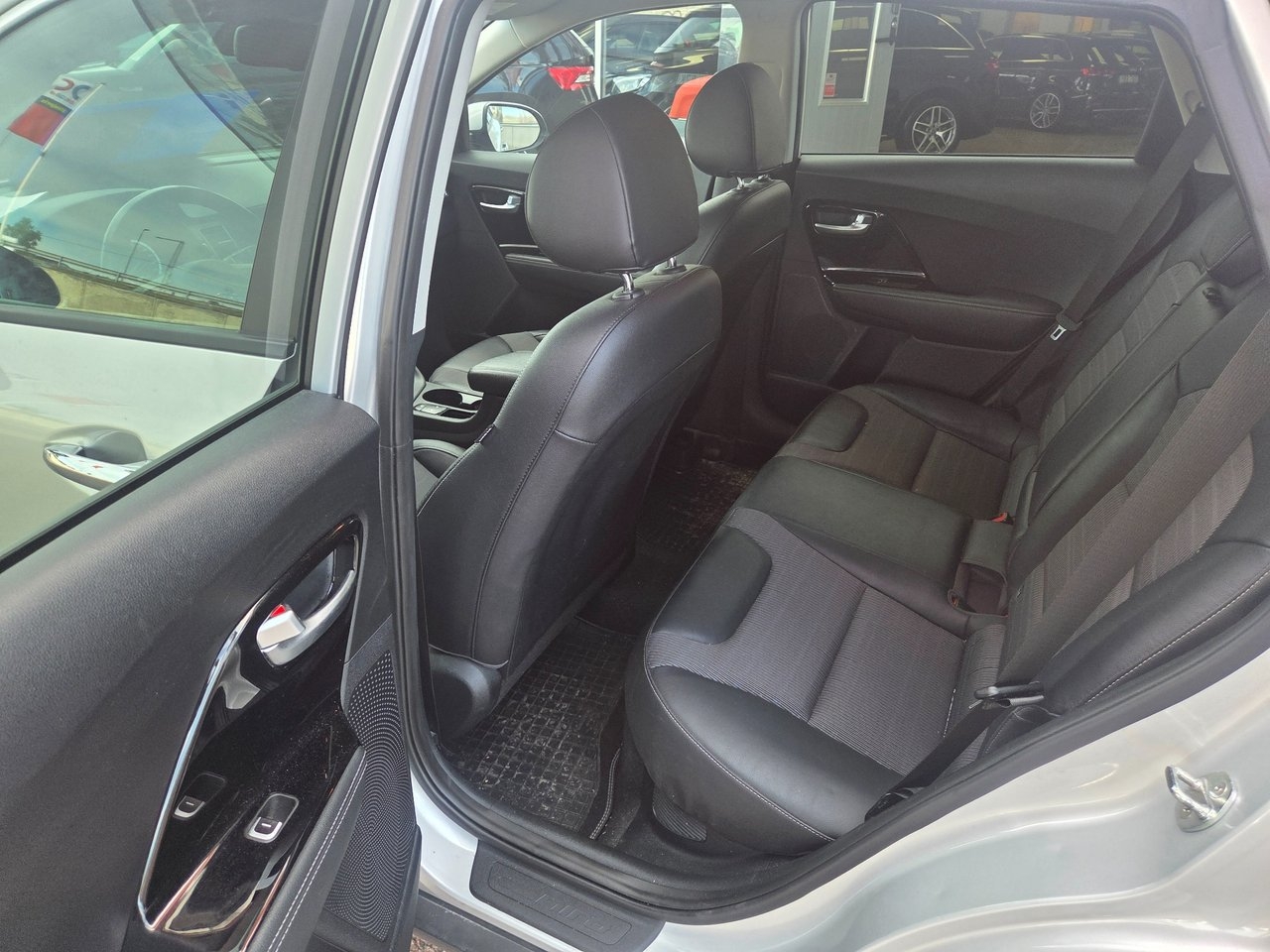 Kia Niro 2018, kuva 4/10