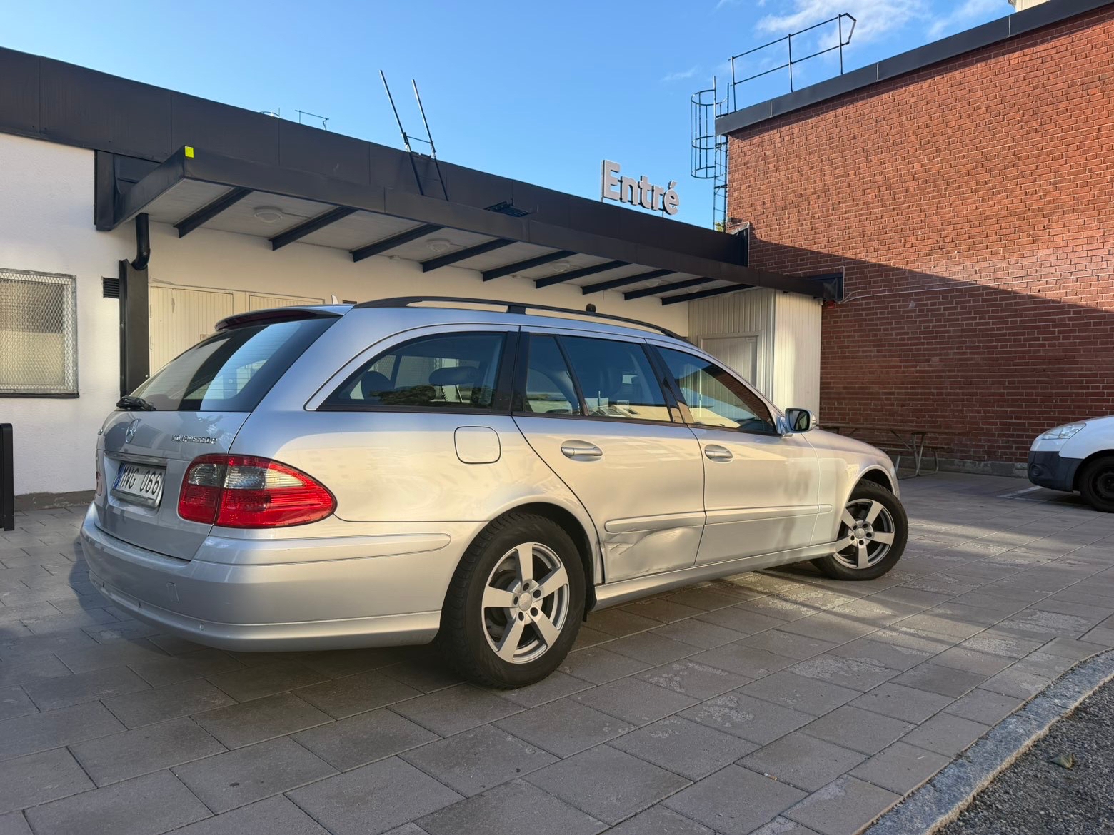 Mercedes-Benz E 2008, bild 4/11