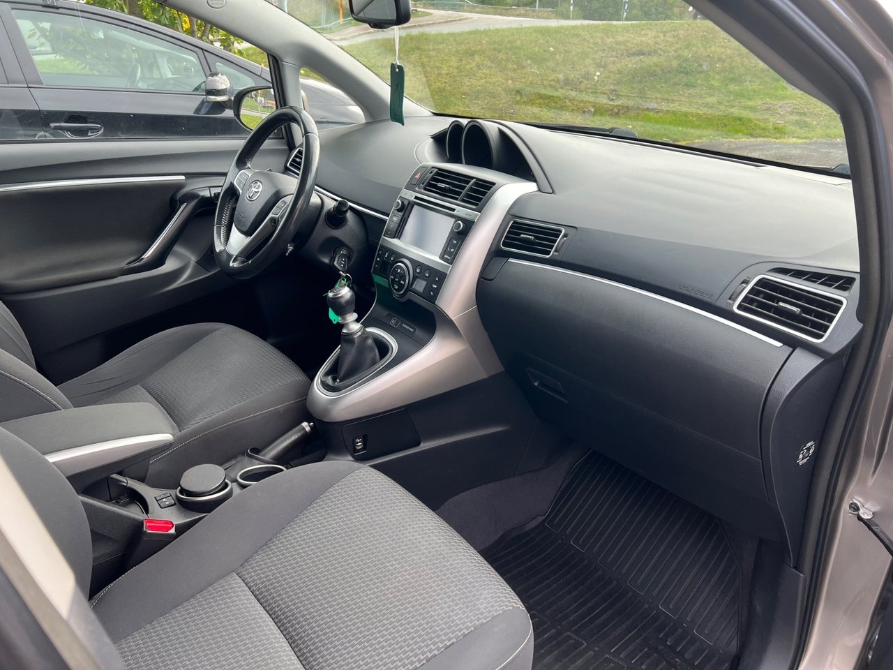 Toyota Verso 1.6 Edition 2015, bild 6/11