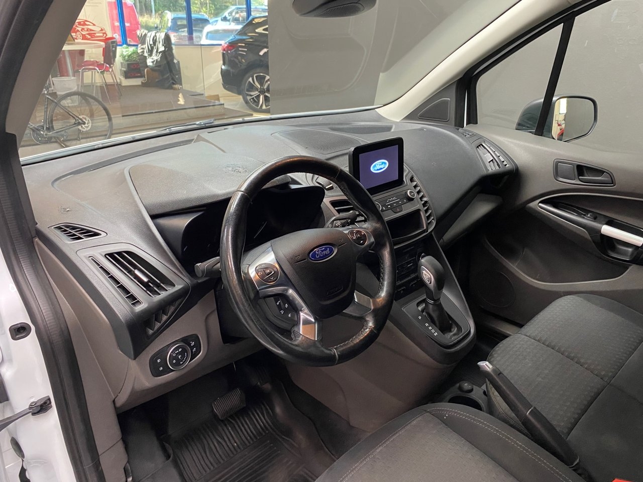 Ford Transit Connect 2021, bild 6/8