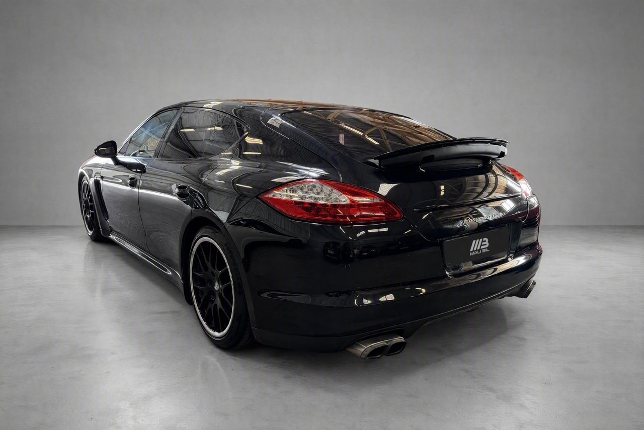 Porsche Panamera 2010, kuva 3/10