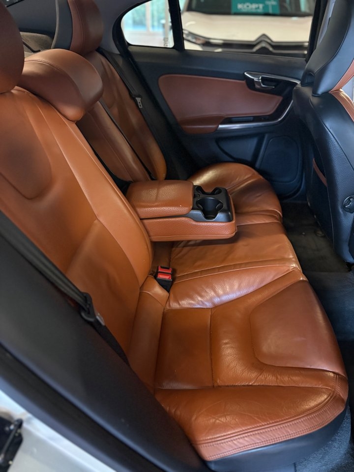 Volvo S60 2011, bild 7/10
