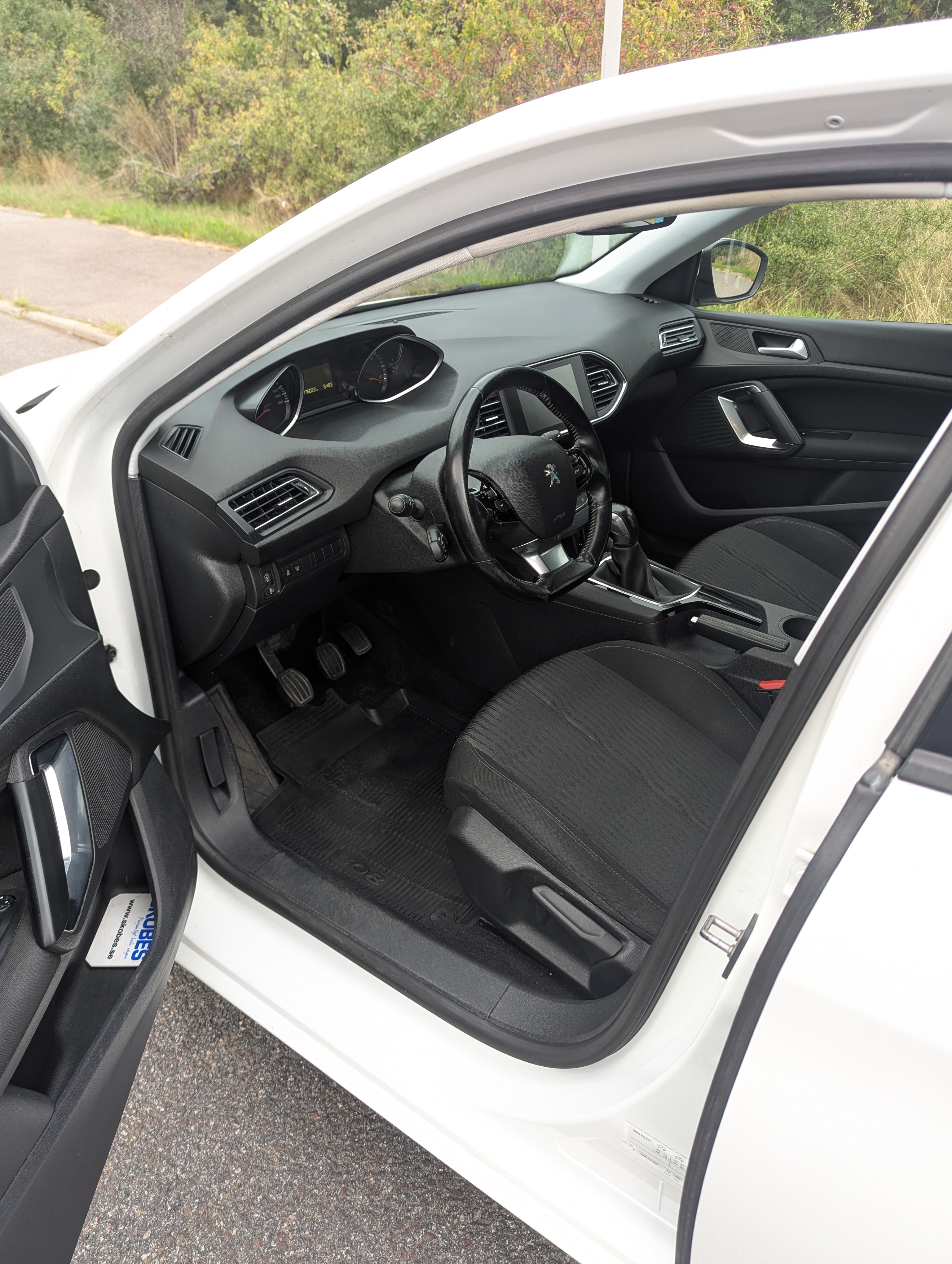 Peugeot 308 2016, bild 4/7