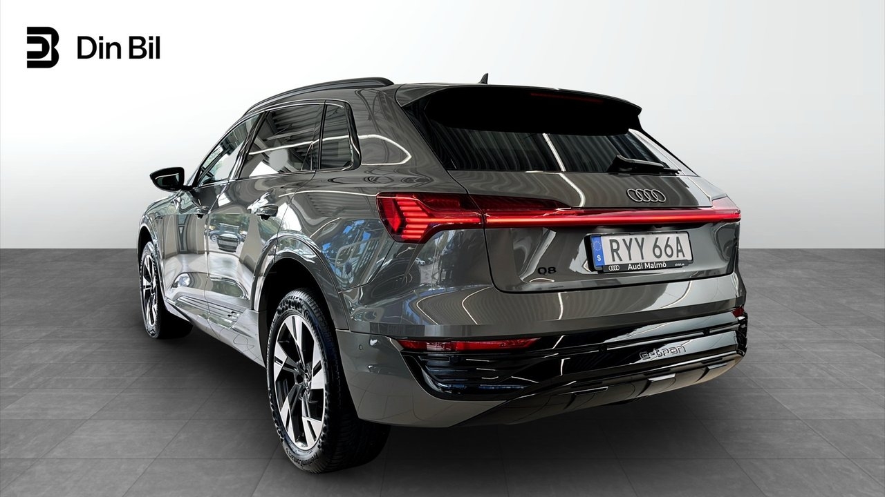 Audi Q8 e-tron 2024, bild 3/19