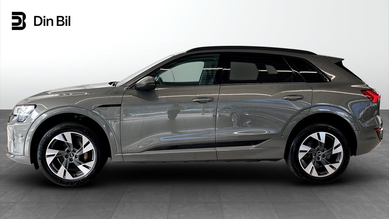 Audi Q8 e-tron 2024, bild 2/19