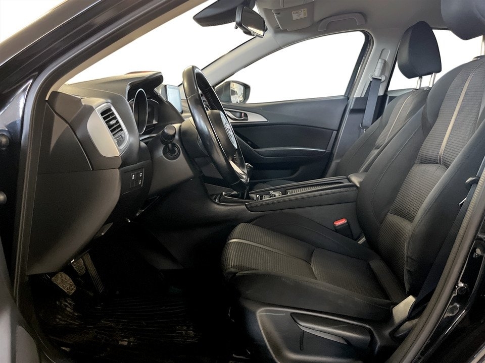 Mazda 3 Sport 2.2 SKYACTIV-D 150hk 2017, bild 4/10