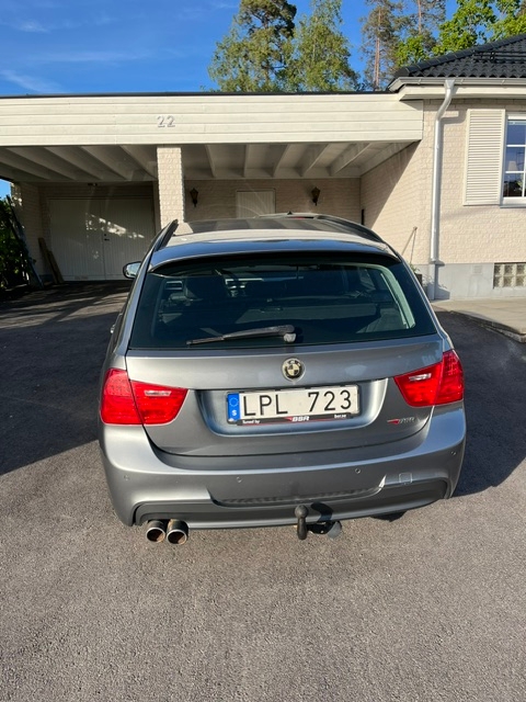BMW 320 2011, bild 3/10