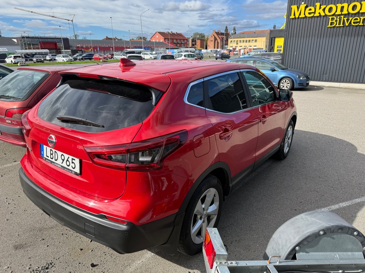 Nissan Qashqai 2018, bild 2/10