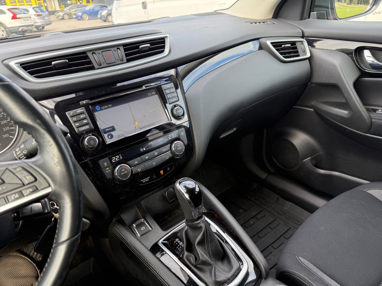Nissan Qashqai 2018, bild 6/10