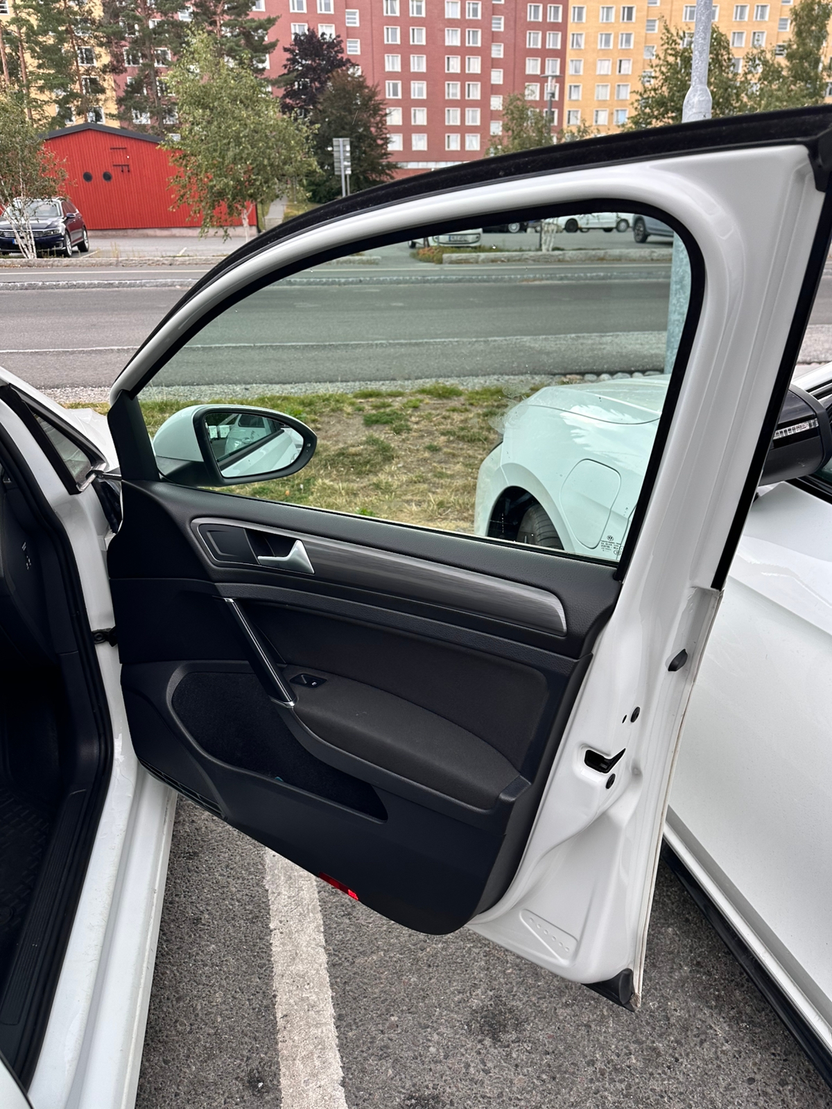 Volkswagen Golf 2018, kuva 7/10