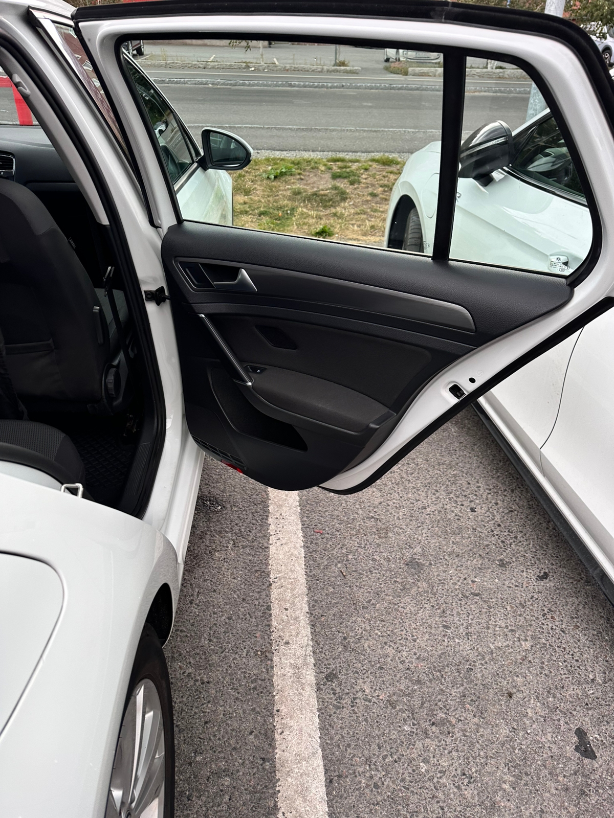 Volkswagen Golf 2018, kuva 6/10
