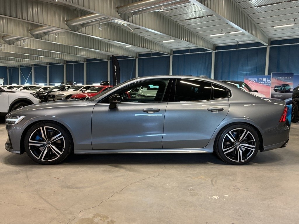 Volvo S60 T5 R-Design 2019, photo 7/10