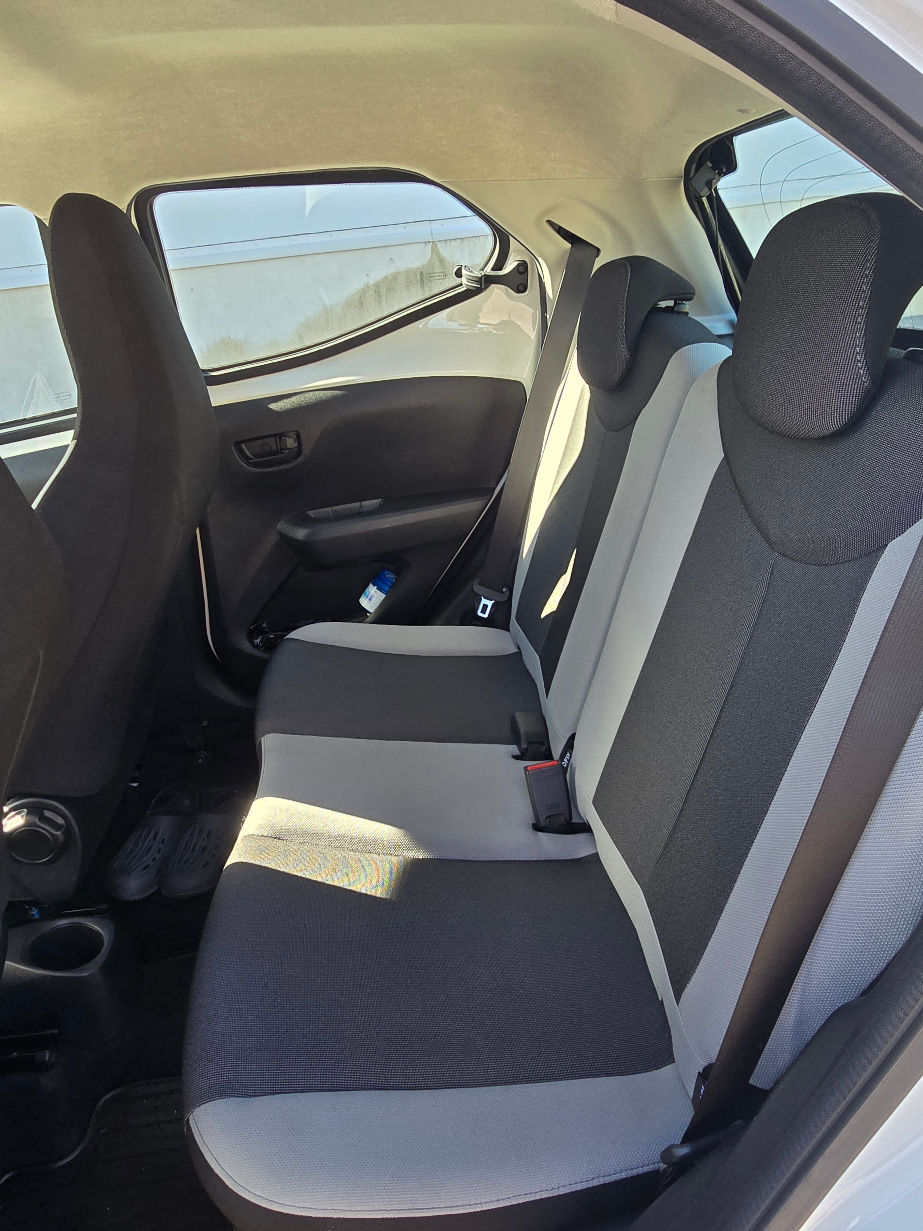 Toyota Aygo 5-dörrar 1.0 VVT-i x-shift 2015, bild 6/7