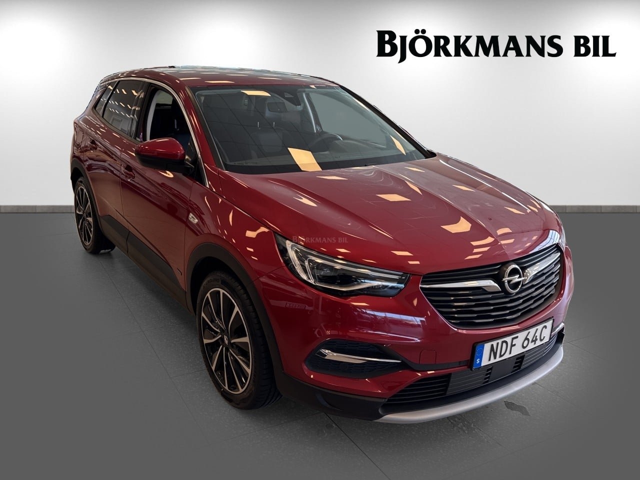 Opel Grandland X 2020, photo 3/10