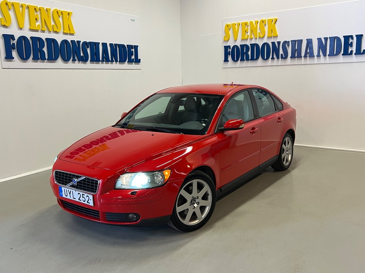 Volvo S40 T5 (220HK) 2004, bild 2/26