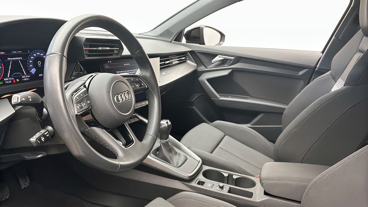 Audi A3 2024, bild 7/10