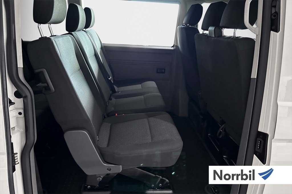 Volkswagen Caravelle T6 2023, bild 6/8