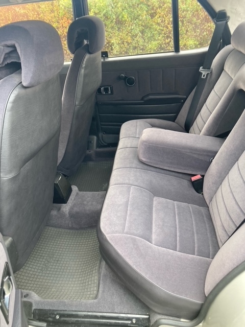 Saab 900 4-dörrars Sedan 2.1 Manuell 1992, bild 6/10