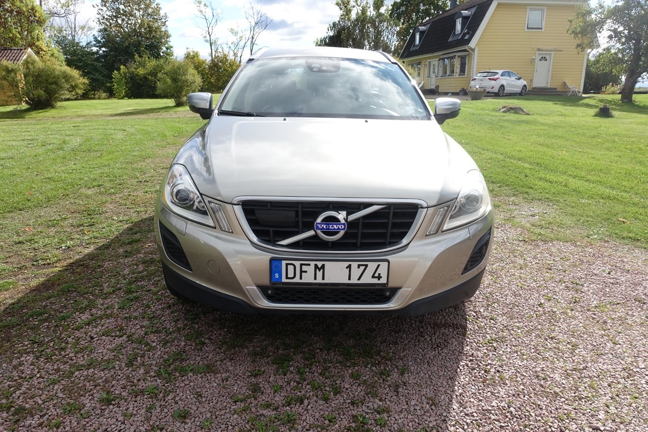 Volvo XC60 2012, bild 2/10