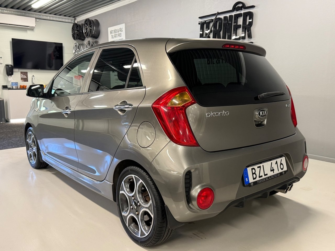Kia Picanto 5dr 1.0 MPI Special Edition 2017, bild 3/10