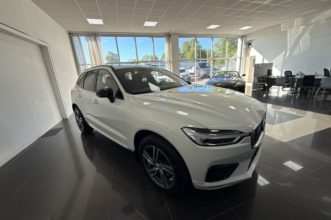 Volvo XC60 T8 R-Design AWD Drag 2020, bild 7/8