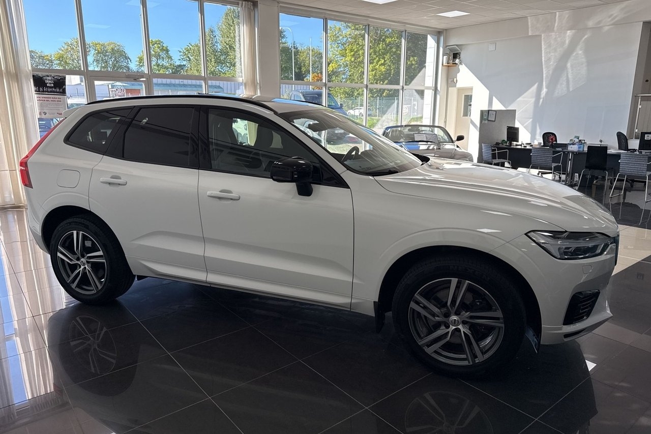 Volvo XC60 T8 R-Design AWD Drag 2020, bild 6/8
