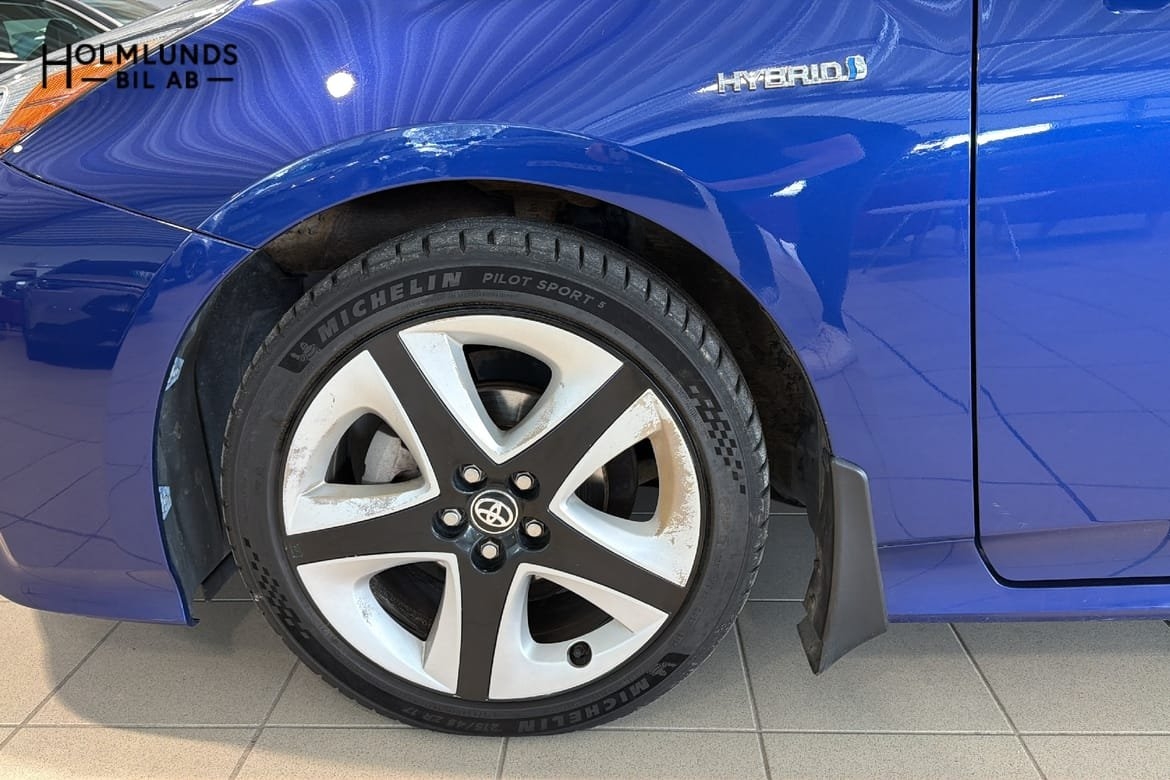 Toyota Prius 2017, kuva 5/10
