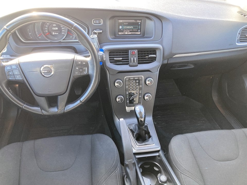 Volvo V40 Cross Country 2016, bild 6/10